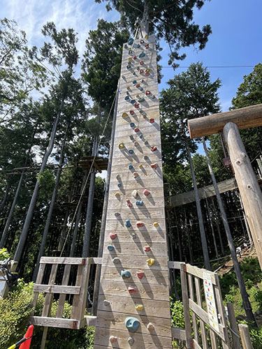 さらに高みへ、クライミング。